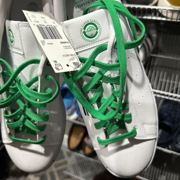 NWT!! Men’s Adidas Stan Smith Clean Classics.       Save The Planet 10.5 - Picture 2 of 8